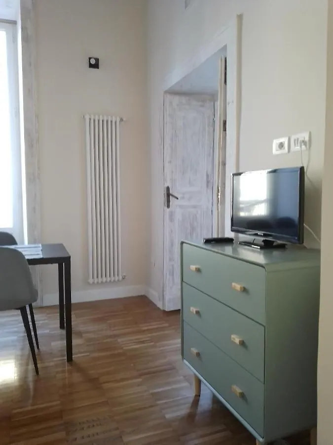 Puntoxenia Torri Aragonesi Apartment Naples