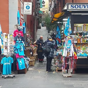 A Due Passi Da Toledo Appartamento